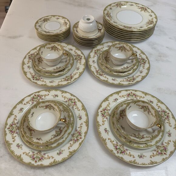 Vintage 1930s Noritake Greenbriar China Set 37 Pcs Tea Party Cottagecore - Picture 1 of 16